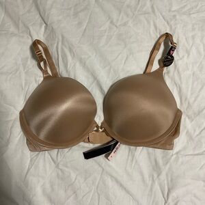 Victoria Secret Bombshell Bra